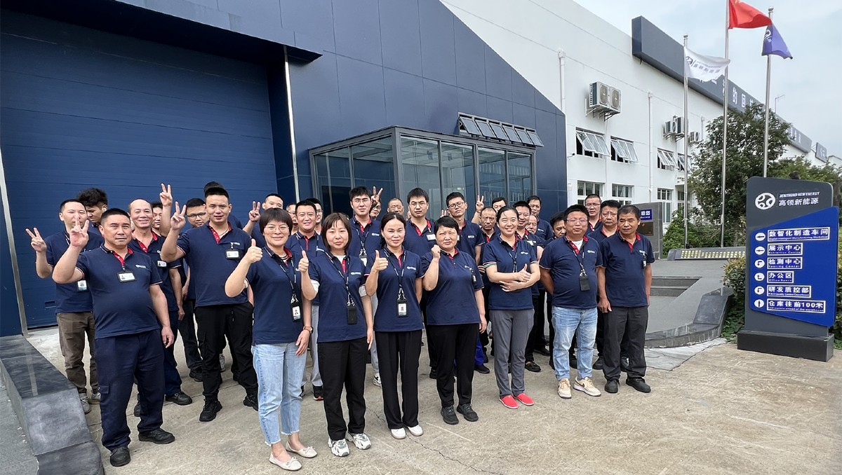 Zenithund-Team Zenithund-Team